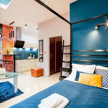 Wonder Home - Apartamenty W Przyziemiu - Cicha Okolica كارباش المظهر الخارجي الصورة